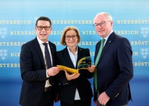 Präsentierten die neue NÖ Rechenzentren-Strategie: Klubobmann Kurt Hackl, Landeshauptfrau Johanna Mikl-Leitner und LH-Stv. Stephan Pernkopf.