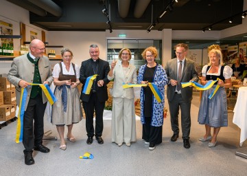 Neuer Landhauskeller im Regierungsviertel eröffnet