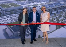 Isabella Handler, Gesamtprojektleiterin bei der REWE International AG, Marcel Haraszti, Vorstand der REWE International AG und Landeshauptfrau Johanna Mikl-Leitner