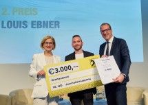 Louis Ebner (m.) belegte den zweiten Platz, im Bild mit Landeshauptfrau Johanna Mikl-Leitner und Obmann Daniel Lohninger.