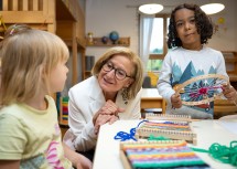 Der Kinder-Landesfeiertag soll den Kindern und Jugendlichen in Niederösterreich zeigen: „Eure Meinung zählt, eure Ideen sind wichtig und ihr habt eine Stimme“, erklärt Landeshauptfrau Johanna Mikl-Leitner.