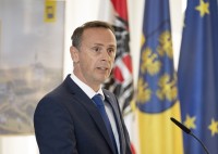 Landesrat Danninger: Wintersaison für Geimpfte ohne Einschränkungen Landesrat Danninger: Wintersaison für Geimpfte ohne Einschränkungen