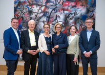 In der Albertina Klosterneuburg (v.l.n.r.): Bürgermeister Christoph Kaufmann, Karlheinz Essl, Kulturstadträtin Katharina Danninger, Landeshauptfrau Johanna Mikl-Leitner, Albertina-Geschäftsführerin Renate Landstetter und Albertina-Generaldirektor Ralph Gleis.