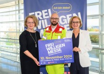 Landeshauptfrau Johanna Mikl-Leitner und Landesrätin Christiane Teschl-Hofmeister können bei der Freiwilligenmesse NÖ am 10. November auch den Samariterbund NÖ begrüßen.