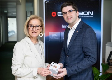 LH Mikl-Leitner gratuliert ENPULSION: 22,5 Millionen Euro für Raumfahrt-Hightech aus Niederösterreich