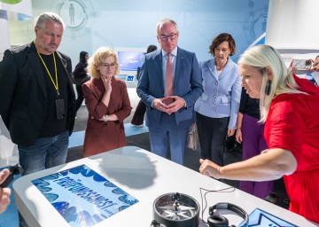 LH-Stv. Stephan Pernkopf mit Bundesministerin Eva Maria Holzleitner