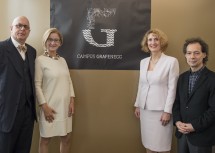 MIt dem neuen Logo: Leon Botstein, Landeshauptfrau Johanna Mikl-Leitner, Ulrike Sych und Marshall Marcus.